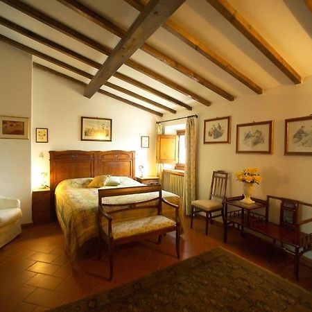 Bed and Breakfast I Trebbiali à Reggello Extérieur photo